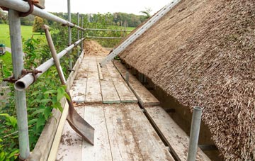 advantages of Holton Le Clay thatch roofing